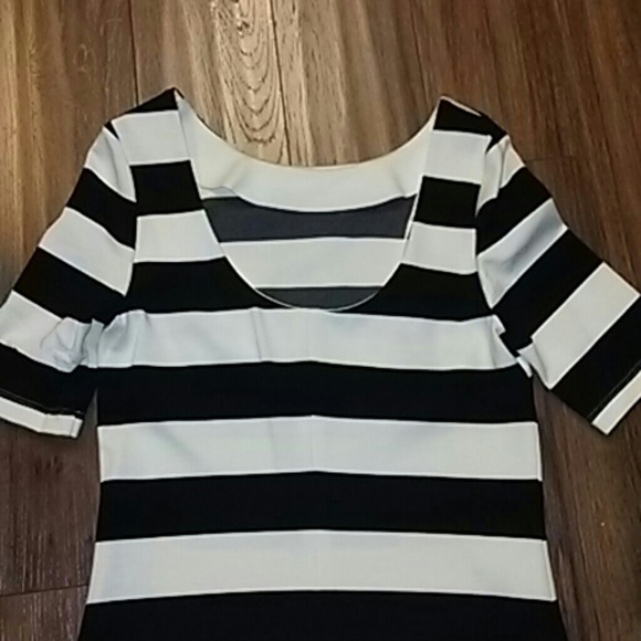 Banana Republic bold striped dress - Picture 5 of 7